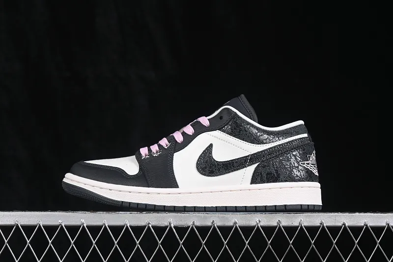 All categories Air Jordan Jordan series basketball shoes Air Jordan 1 Low G version pure original Air Jordan 1 Low AJ1 Joe 1 burst pattern black and white low-top retro culture basketball shoes II0595-001